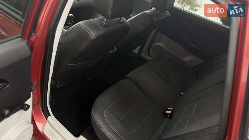 Хэтчбек Kia Ceed 2007 в Киеве фото 20 Хэтчбек Kia Ceed 2007 в Киеве