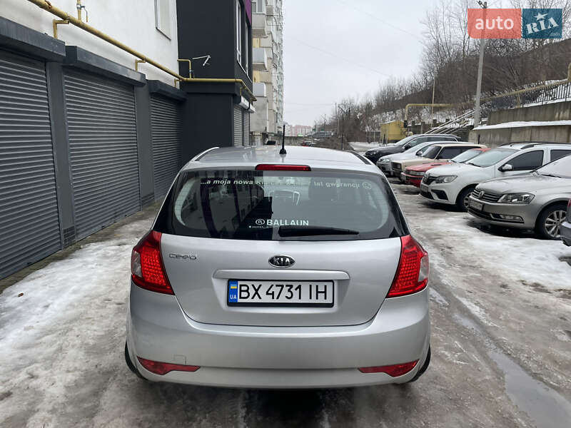 Хетчбек Kia Ceed 2009 в Хмельницькому фото 10 Хетчбек Kia Ceed 2009 в Хмельницькому