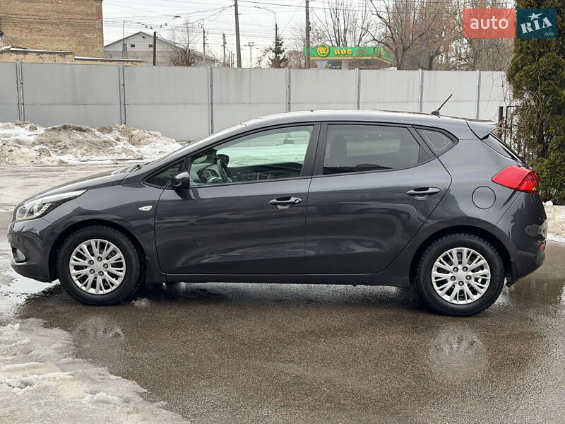Хетчбек Kia Ceed 2013 в Києві