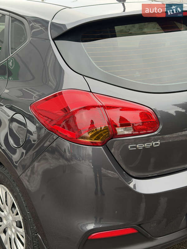 Хетчбек Kia Ceed 2013 в Києві