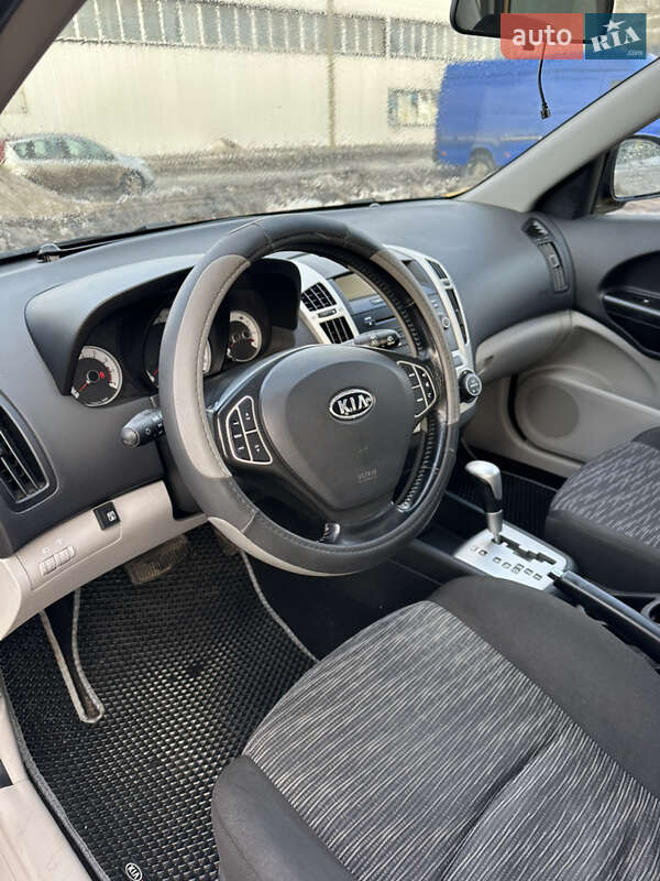 Хетчбек Kia Ceed 2007 в Хмельницькому фото 12 Хетчбек Kia Ceed 2007 в Хмельницькому