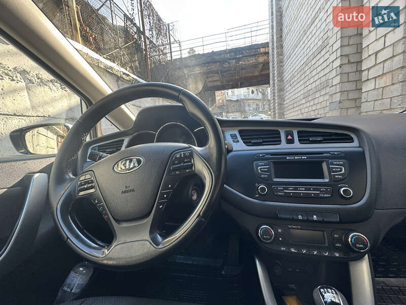 Універсал Kia Ceed 2013 в Львові