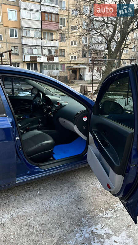 Хетчбек Kia Ceed 2008 в Нікополі