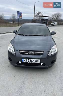 Универсал Kia Ceed 2007 в Запорожье