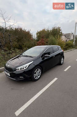 Хетчбек Kia Ceed 2012 в Києві