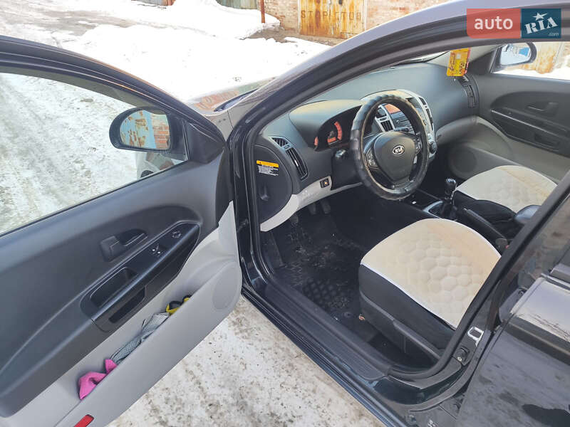 Универсал Kia Ceed 2008 в Харькове фото 11 Универсал Kia Ceed 2008 в Харькове