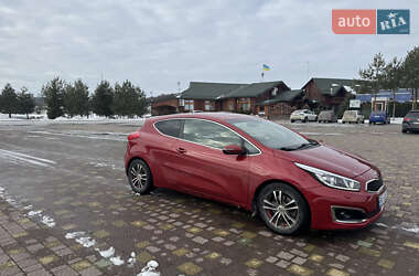 Хэтчбек Kia Ceed 2016 в Перемышлянах