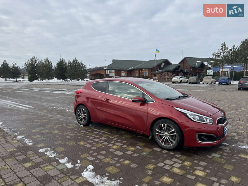 Хэтчбек Kia Ceed 2016 в Перемышлянах фото 8 Хэтчбек Kia Ceed 2016 в Перемышлянах