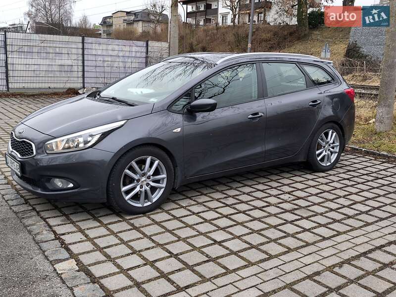 Універсал Kia Ceed 2015 в Києві