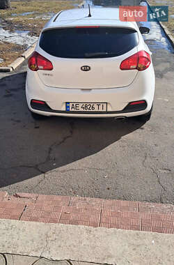 Хэтчбек Kia Ceed 2013 в Днепре