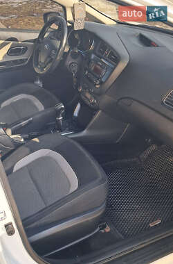 Хэтчбек Kia Ceed 2013 в Днепре