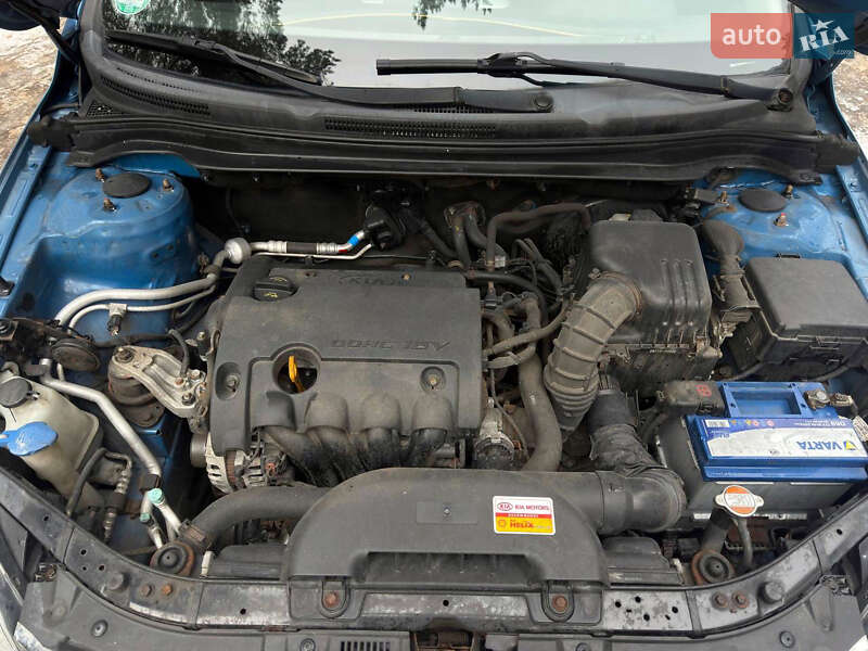 Универсал Kia Ceed 2010 в Каменском фото 24 Универсал Kia Ceed 2010 в Каменском