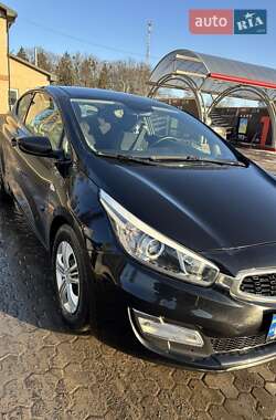 Хетчбек Kia Ceed 2013 в Жашківу