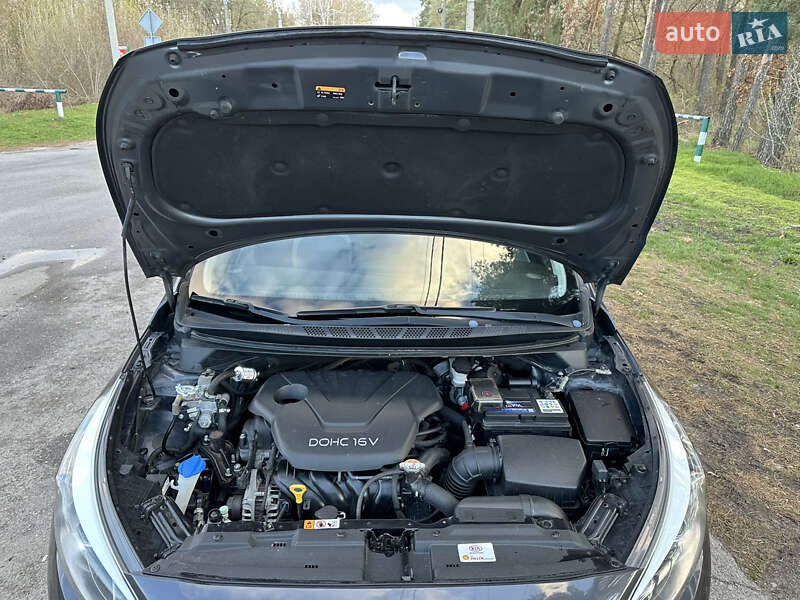 Хэтчбек Kia Ceed 2013 в Киеве фото 69 Хэтчбек Kia Ceed 2013 в Киеве