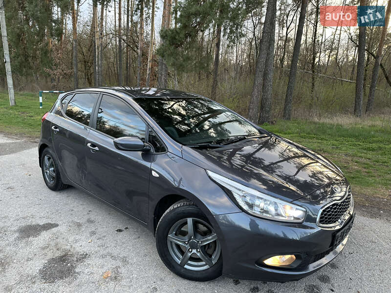 Хэтчбек Kia Ceed 2013 в Киеве фото 95 Хэтчбек Kia Ceed 2013 в Киеве