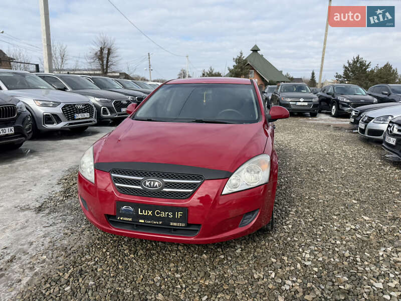 Хетчбек Kia Ceed 2009 в Івано-Франківську