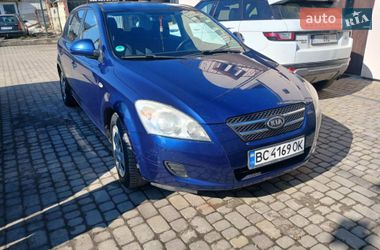 Хэтчбек Kia Ceed 2007 в Львове