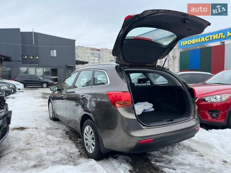 Универсал Kia Ceed 2017 в Чернигове