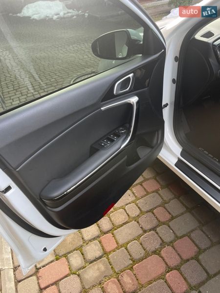 Универсал Kia Ceed 2019 в Львове