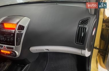 Хэтчбек Kia Ceed 2008 в Стрые