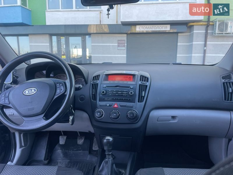 Хетчбек Kia Ceed 2007 в Івано-Франківську