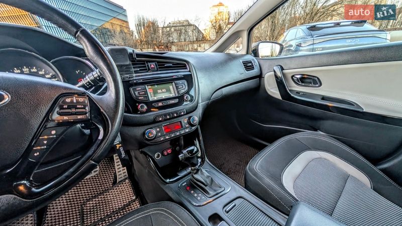 Хэтчбек Kia Ceed 2017 в Киеве фото 9 Хэтчбек Kia Ceed 2017 в Киеве