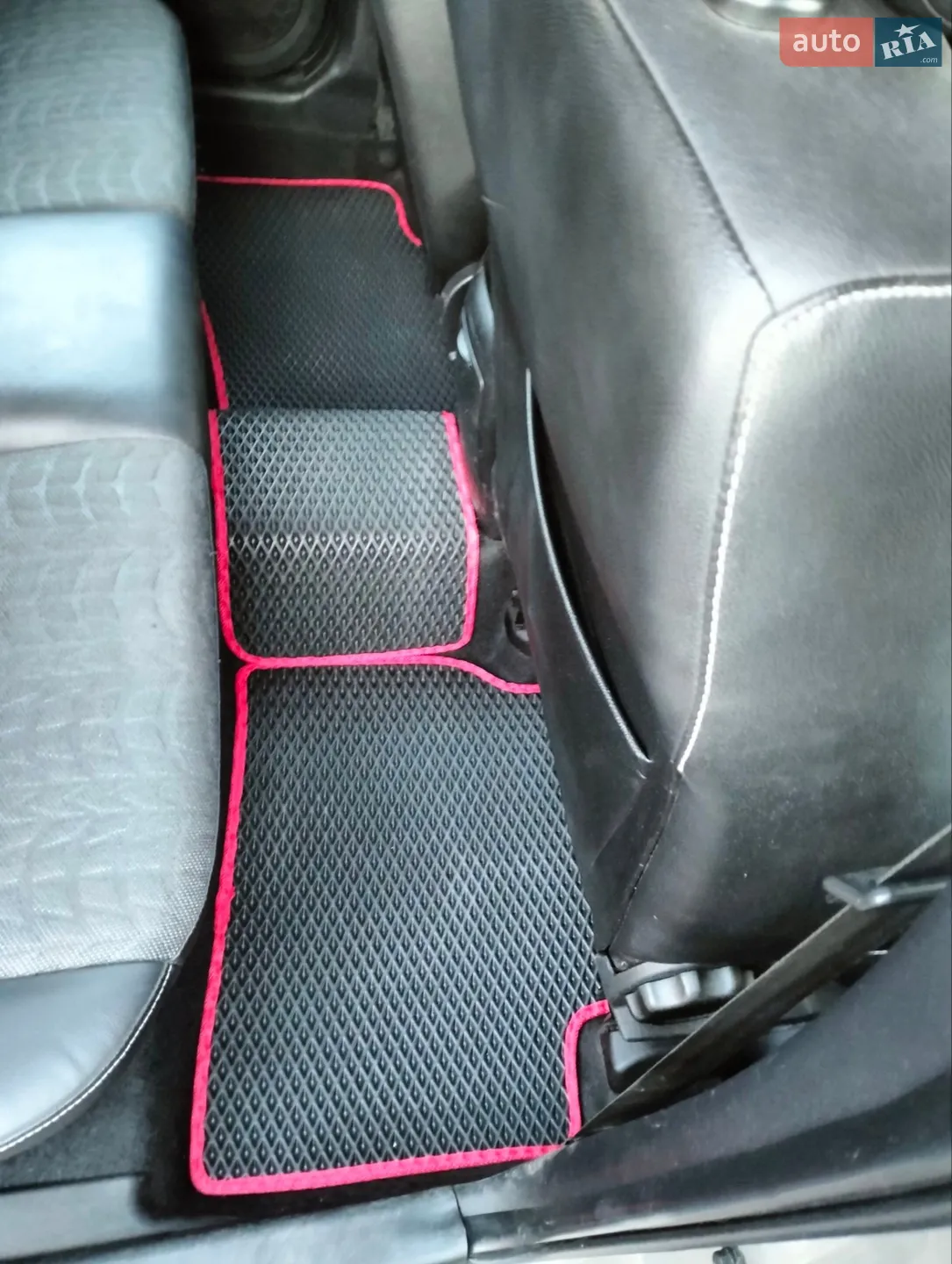 2010 Kia Cee'd - мініатюра 14