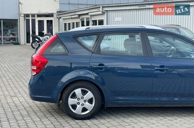Универсал Kia Ceed 2012 в Мукачево