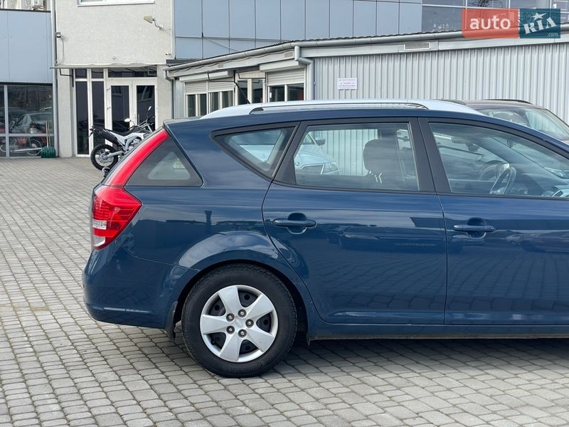 Універсал Kia Ceed 2012 в Мукачевому