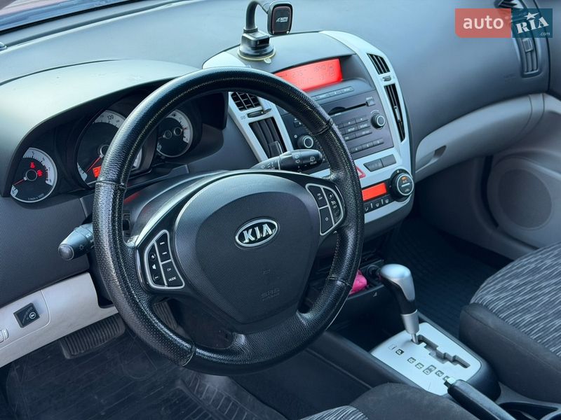 Универсал Kia Ceed 2008 в Киеве