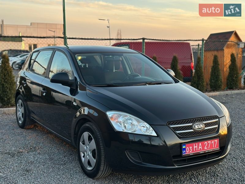Хетчбек Kia Ceed 2008 в Вінниці