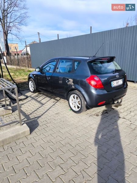 Хетчбек Kia Ceed 2008 в Виноградові