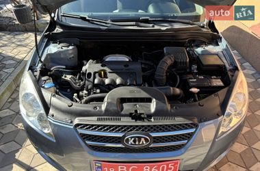 Хэтчбек Kia Ceed 2008 в Хороле