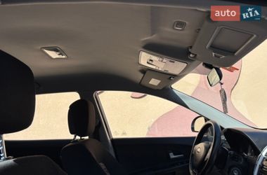 Хэтчбек Kia Ceed 2008 в Хороле