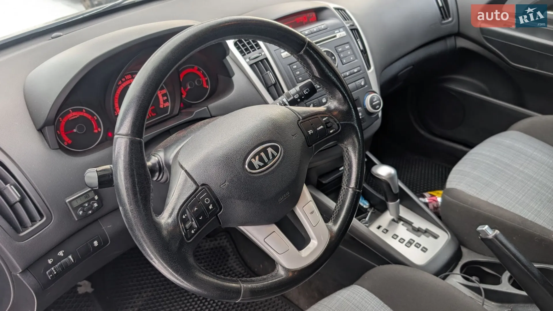 2010 Kia Cee'd - мініатюра 13