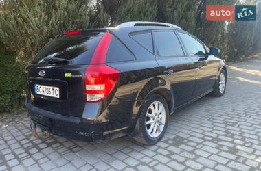 Универсал Kia Ceed 2010 в Самборе