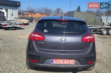 Хэтчбек Kia Ceed 2017 в Новоархангельске