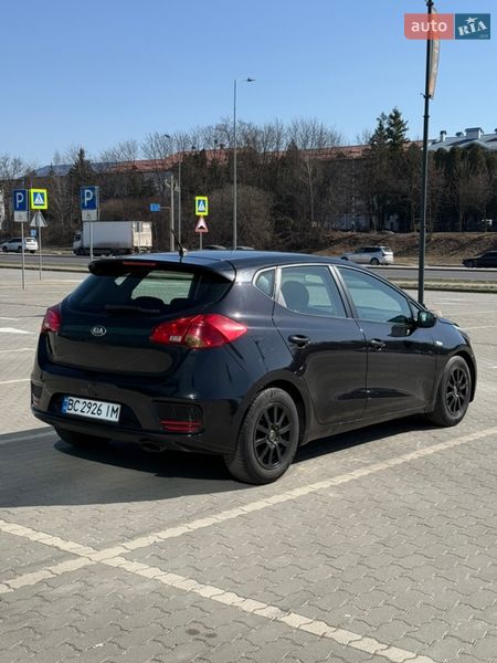 Хетчбек Kia Ceed 2013 в Львові