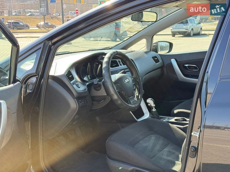 Хетчбек Kia Ceed 2013 в Львові