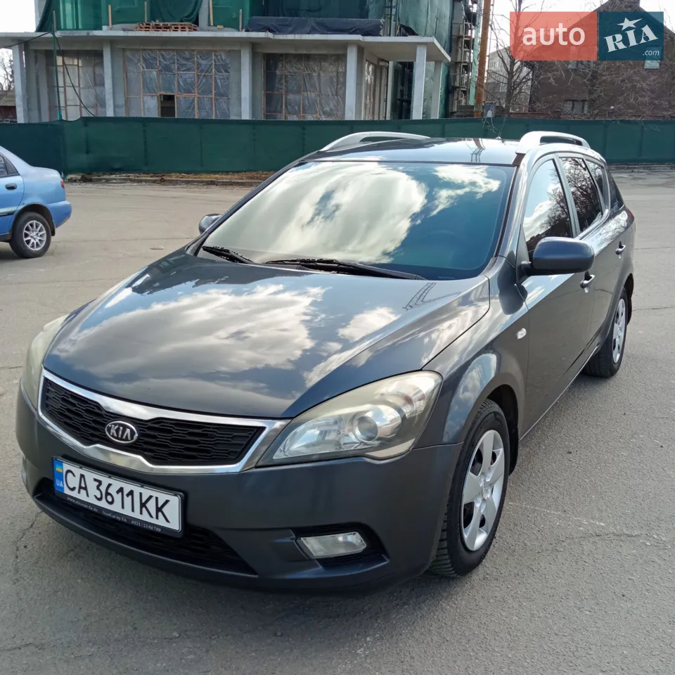 2011 Kia Cee'd - мініатюра 35
