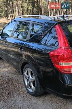 Универсал Kia Ceed 2010 в Киеве