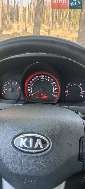 Универсал Kia Ceed 2010 в Киеве