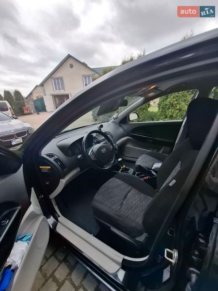 Хетчбек Kia Ceed 2007 в Золочеві