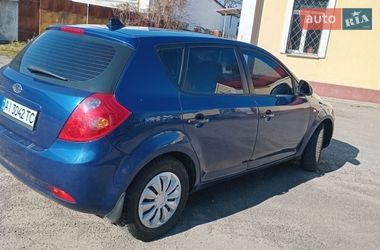 Хэтчбек Kia Ceed 2007 в Березане