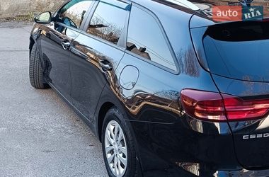 Универсал Kia Ceed 2019 в Киеве