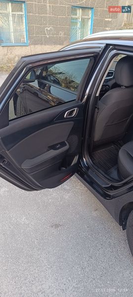 Универсал Kia Ceed 2019 в Киеве