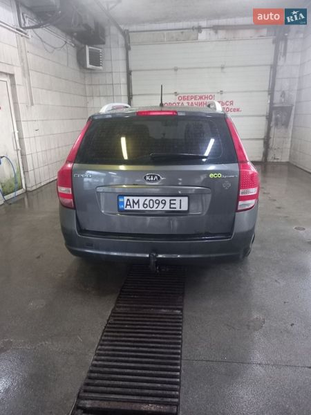 Универсал Kia Ceed 2010 в Житомире фото 4 Универсал Kia Ceed 2010 в Житомире