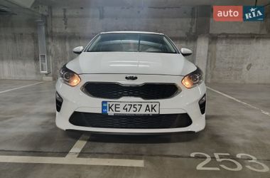Хэтчбек Kia Ceed 2021 в Днепре