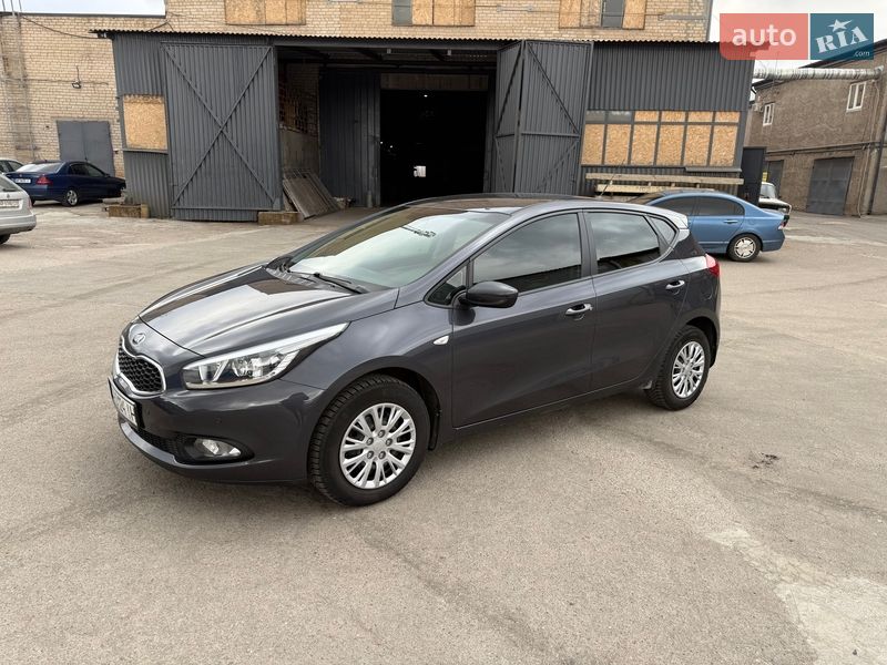 Хетчбек Kia Ceed 2013 в Запоріжжі фото 27 Хетчбек Kia Ceed 2013 в Запоріжжі