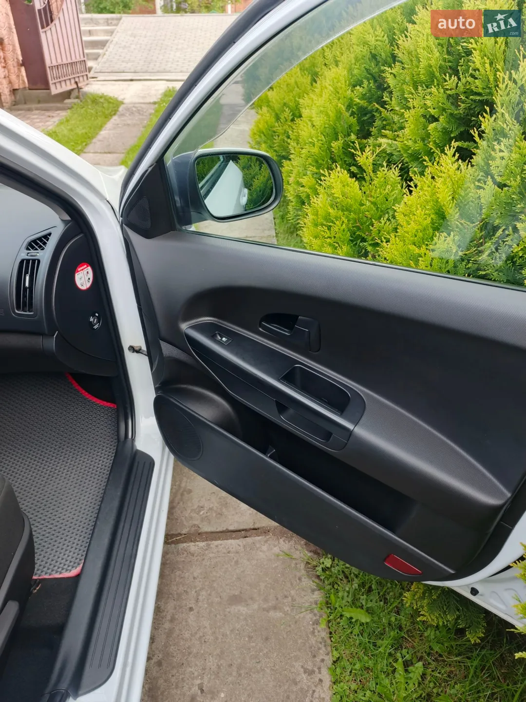 2010 Kia Cee'd - мініатюра 7